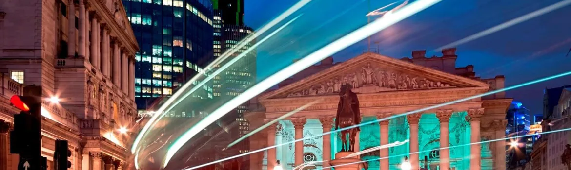 Banner for Investors